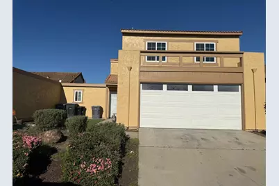 1588 Cherokee Dr, Salinas, CA 93906 - Photo 2