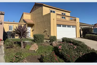 1588 Cherokee Dr, Salinas, CA 93906 - Photo 1