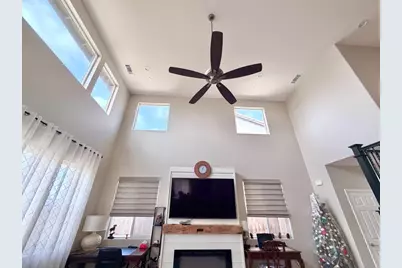 211 Las Flores Dr, Guadalupe, CA 93434 - Photo 2