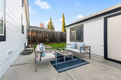 223 San Carlos Ave, Redwood City, CA 94061 - Photo 38