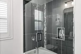 223 San Carlos Ave, Redwood City, CA 94061 - Photo 30