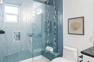 223 San Carlos Ave, Redwood City, CA 94061 - Photo 24