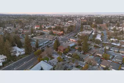 223 San Carlos Ave, Redwood City, CA 94061 - Photo 56