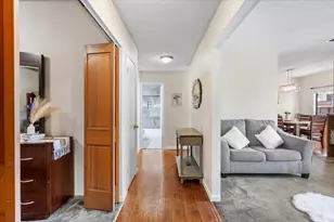 1376 Yamada Dr, San Jose, CA 95131 - Photo 4