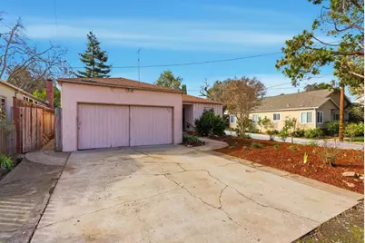915 Cloud Ave, Menlo Park, CA 94025 - Photo 2
