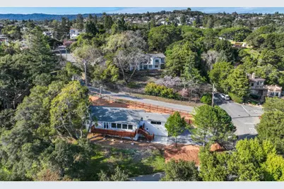 3803 Hamilton Way, Redwood City, CA 94062 - Photo 2