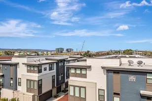 220 Waters Park Cir 201, San Mateo, CA 94403 - Photo 16