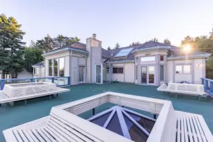 2930 Privet Dr, Hillsborough, CA 94010 - Photo 50