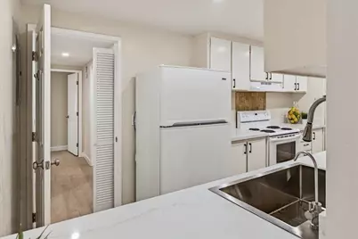 20812 4th St 6, Saratoga, CA 95070 - Photo 14