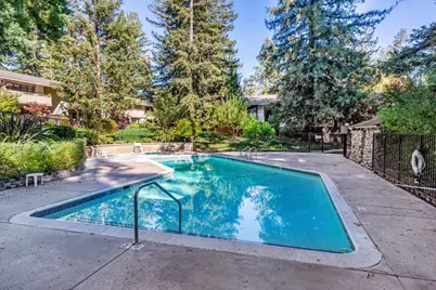 20812 4th St 6, Saratoga, CA 95070 - Photo 32