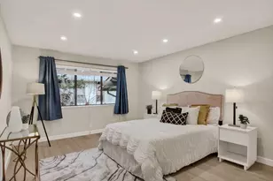 20812 4th St 6, Saratoga, CA 95070 - Photo 18