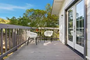 10915 Mora Dr, Los Altos Hills, CA 94024 - Photo 20