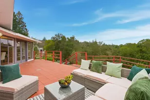 10915 Mora Dr, Los Altos Hills, CA 94024 - Photo 28