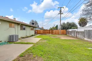 2733 10th Ave, Merced, CA 95340 - Photo 28