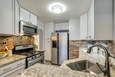 221 Kiely Blvd B, Santa Clara, CA 95051 - Photo 10