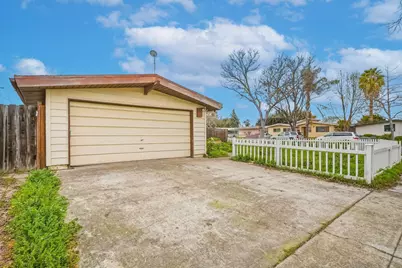 1110 Breezewood Ct, Sunnyvale, CA 94089 - Photo 1