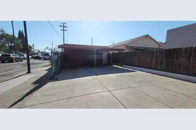 65 Keyes St, San Jose, CA 95112 - Photo 10