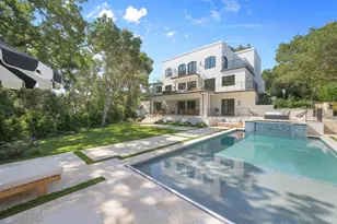 1215 La Cumbre, Hillsborough, CA 94010 - Photo 52