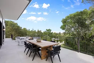 1215 La Cumbre, Hillsborough, CA 94010 - Photo 18