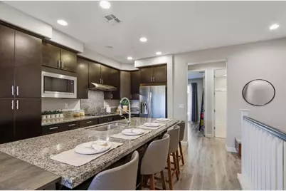 1653 Hillsdale Ave 4, San Jose, CA 95124 - Photo 8