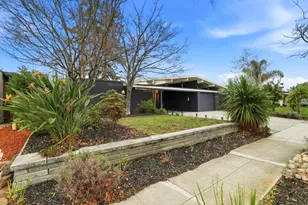 6179 Shadygrove Dr, Cupertino, CA 95014 - Photo 4