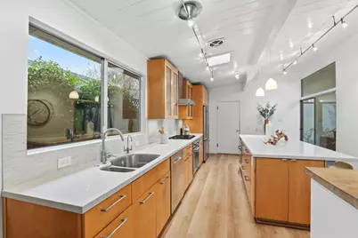 6179 Shadygrove Dr, Cupertino, CA 95014 - Photo 12