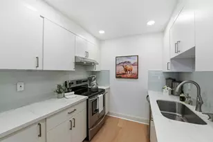 1940 Mount Vernon Ct 1, Mountain View, CA 94040 - Photo 12