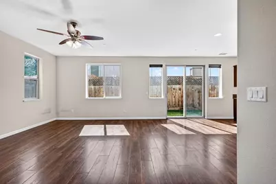 301 Slate Ave, Hollister, CA 95023 - Photo 12