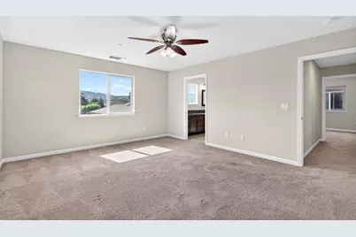 301 Slate Ave, Hollister, CA 95023 - Photo 24