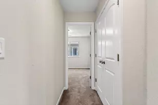 301 Slate Ave, Hollister, CA 95023 - Photo 30