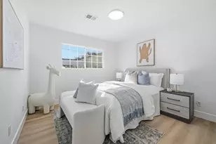 2370 Ralmar Ave, East Palo Alto, CA 94303 - Photo 32