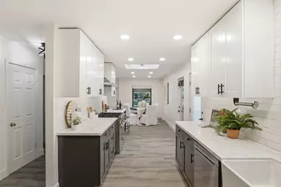 219 D St, Redwood City, CA 94063 - Photo 14