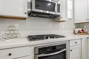 469 Bellezza Pl, San Jose, CA 95128 - Photo 20