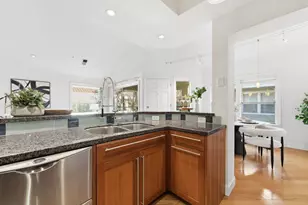 539 Quailbrook Ct, San Jose, CA 95110 - Photo 10