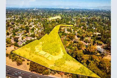 2100 Woods Lane, Los Altos, CA 94022 - Photo 2