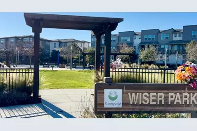 925 De Guigne Dr 4, Sunnyvale, CA 94085 - Photo 46