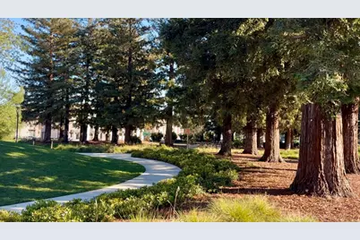 925 De Guigne Dr 4, Sunnyvale, CA 94085 - Photo 48