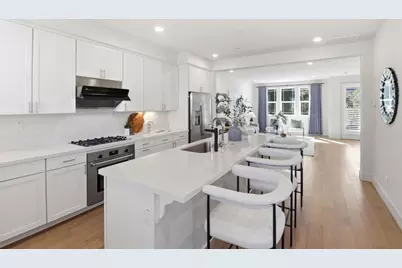 925 De Guigne Dr 4, Sunnyvale, CA 94085 - Photo 12