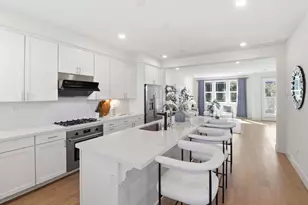 925 De Guigne Dr 4, Sunnyvale, CA 94085 - Photo 12