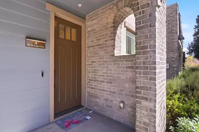 925 De Guigne Dr 4, Sunnyvale, CA 94085 - Photo 4