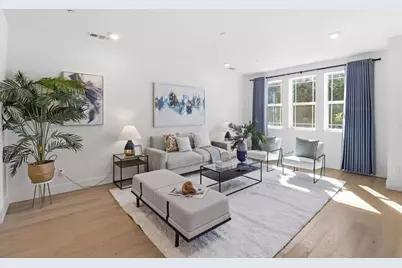 925 De Guigne Dr 4, Sunnyvale, CA 94085 - Photo 6