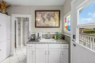 883 Lighthouse Ave, Monterey, CA 93940 - Photo 22