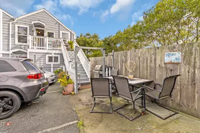 883 Lighthouse Ave, Monterey, CA 93940 - Photo 18