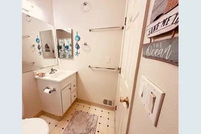 922 Ponselle Ln 3, Capitola, CA 95010 - Photo 10