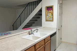 922 Ponselle Ln 3, Capitola, CA 95010 - Photo 8