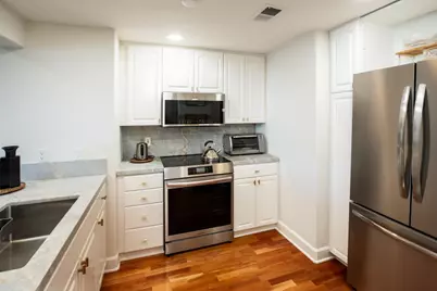1 W Edith Ave A101, Los Altos, CA 94022 - Photo 4