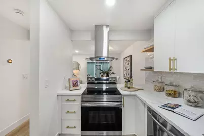 2044 Voss Park Ln, San Jose, CA 95131 - Photo 10