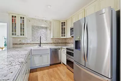 366 Curie  Drive Dr, San Jose, CA 95119 - Photo 6