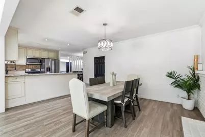 366 Curie  Drive Dr, San Jose, CA 95119 - Photo 12