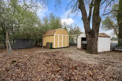 7235 Amigo Way, Redding, CA 96002 - Photo 28